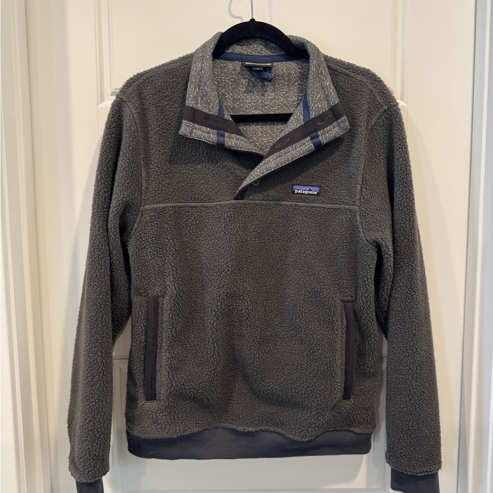 Patagonia Gray Fleece Sweater